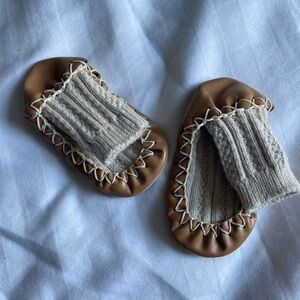 Hanna Andersson Slippers